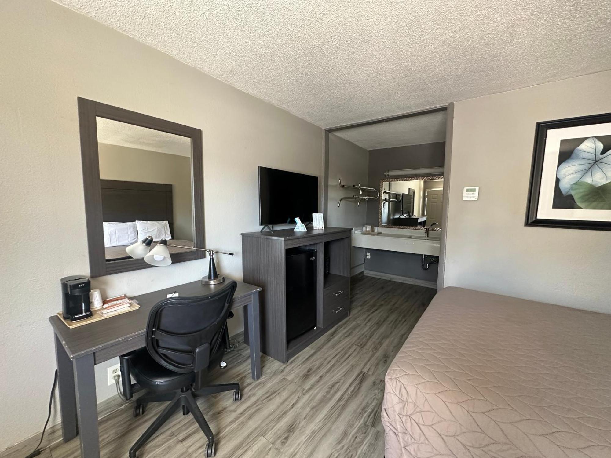 Executive Inn Locust Grove By Capital O Exterior foto