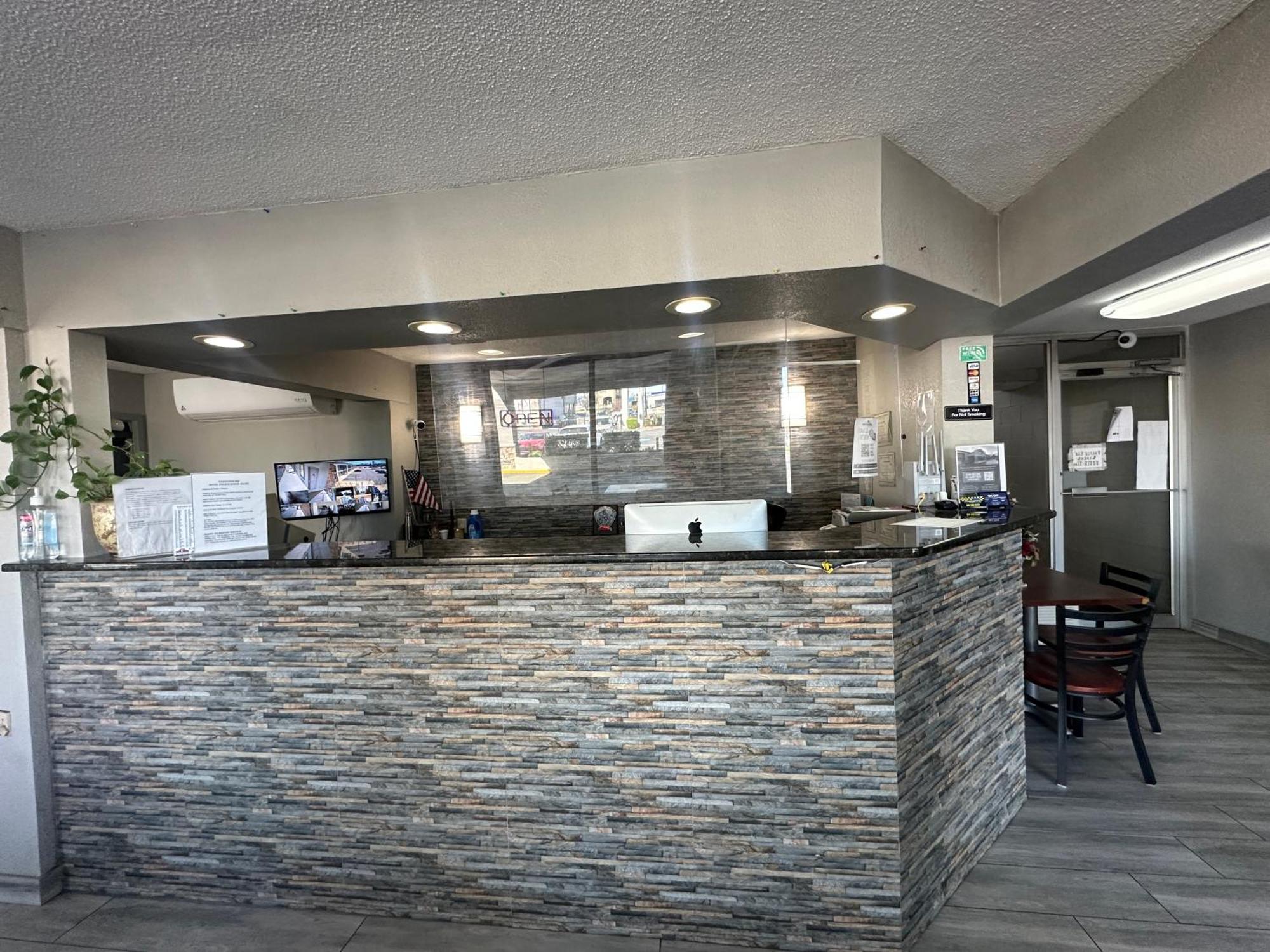 Executive Inn Locust Grove By Capital O Exterior foto